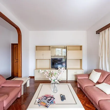 Silva Retreat Дом отдыха *